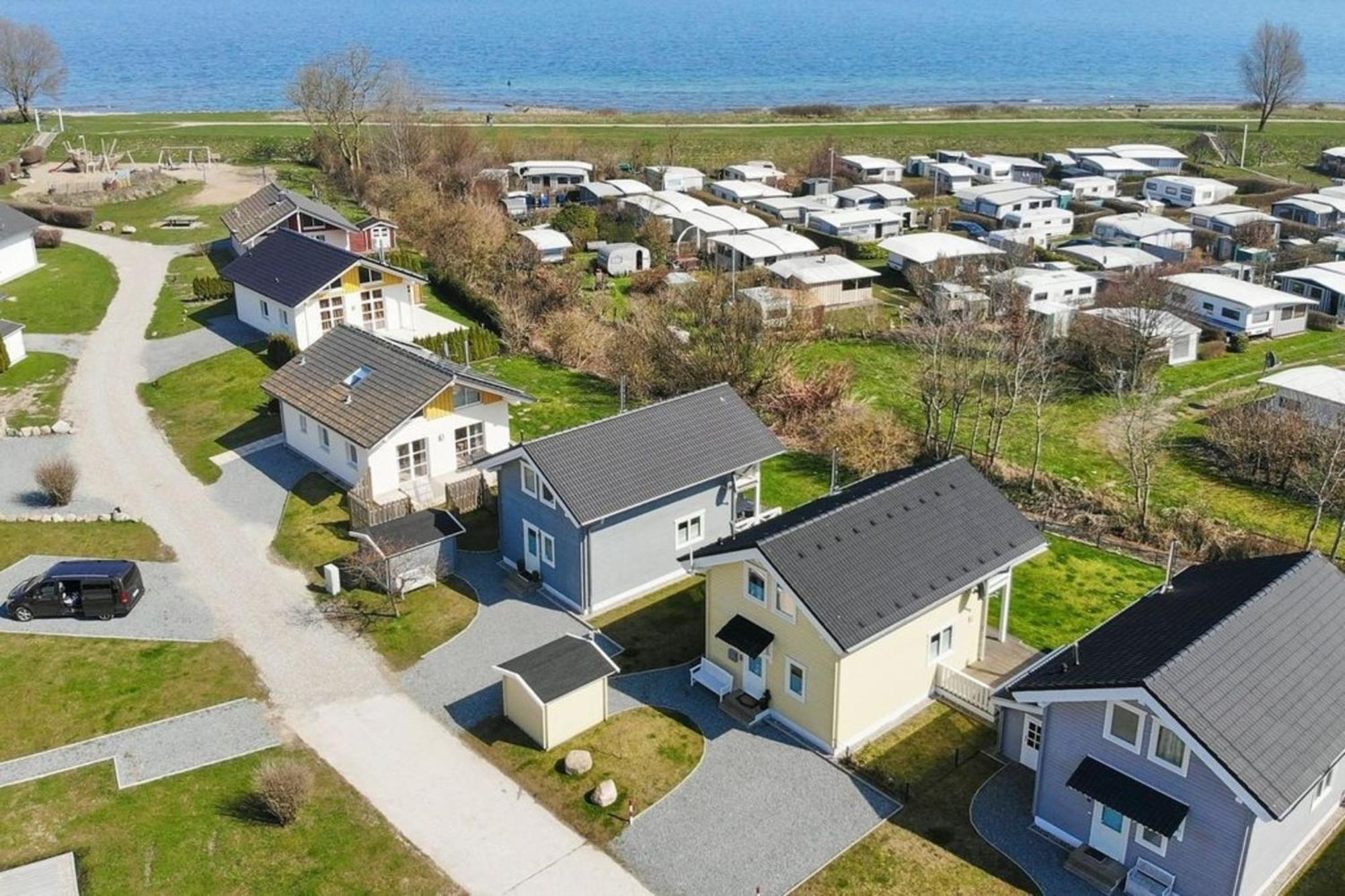Seepark Suessau Ferienhaus Seeteufel 3 المظهر الخارجي الصورة